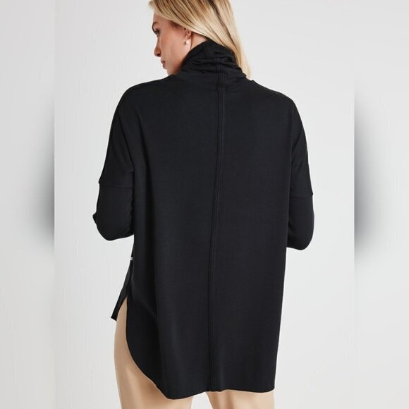 Kit and Ace | Burrow Turtleneck in Grey - Picture 2 of 12